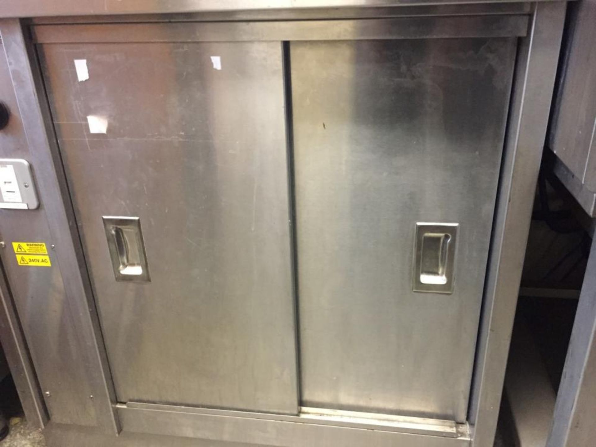 1 x Stainless Steel Commercial Hot Cupboard - Dimensions: W90 x D55 x H90cm - CL191 - Location: Leed - Image 2 of 5