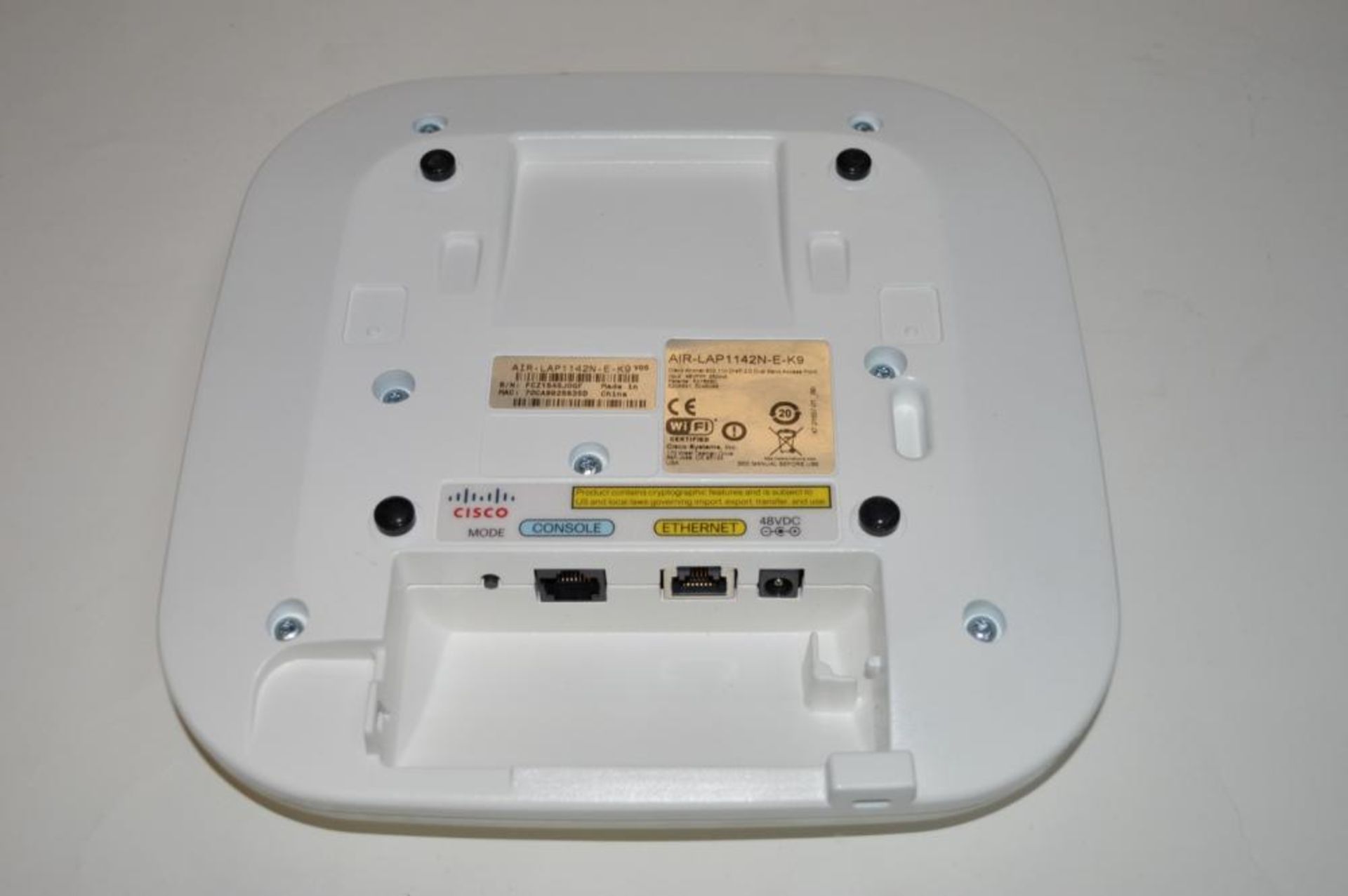 1 x Cisco AIR-LAP1142N-E-K9 Cisco AIR-LAP1142N-E-K9 Controller Based Radio Access Point Router - CL4 - Image 2 of 3