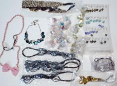 100 x Assorted Pieces Of Costume Jewellery & Fashion Accessories - Necklaces, Rings, Headbands and M