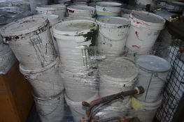 Approx. 34 x 20 Litre Assorted Tins of Paint inc. Roof & Tile, External Masonry + More - Ref: DRT022