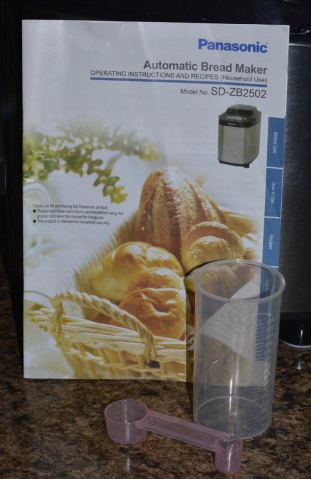 1 x Panasonic SD-ZB2502 Bread Maker - Stylish Stainless Steel Finish - Clean Inside and Out - Good W - Image 3 of 5
