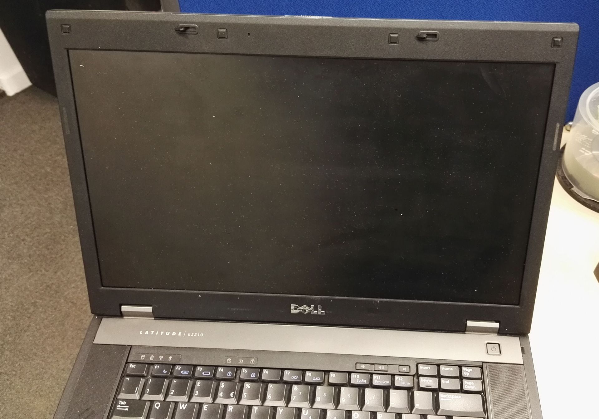 1 x Dell E5510 Latitude Laptop Computer - Features 6gb RAM, 320gb Hard Drive, Intel i5 2.4GHz - Image 8 of 16