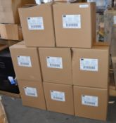 8 x Boxes of 3M Medium Size Surgical Gowns - 28 Gowns Per Box - Expiry 01-2018 - CL185 - Ref: DRT07