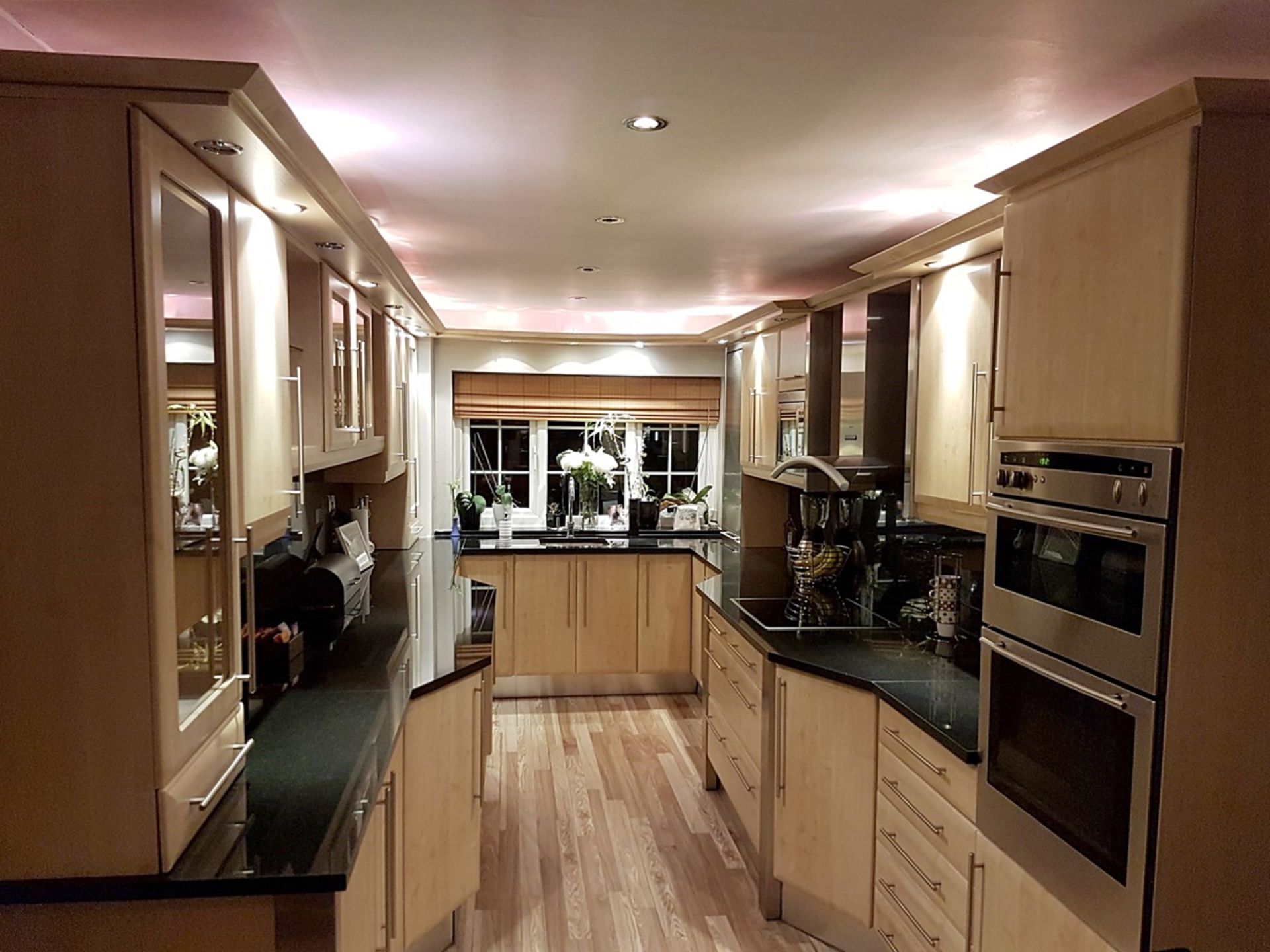 1 x Bespoke Fitted Kitchen With Granite Worktops And Integral NEFF Appliances - CL216 - Location: