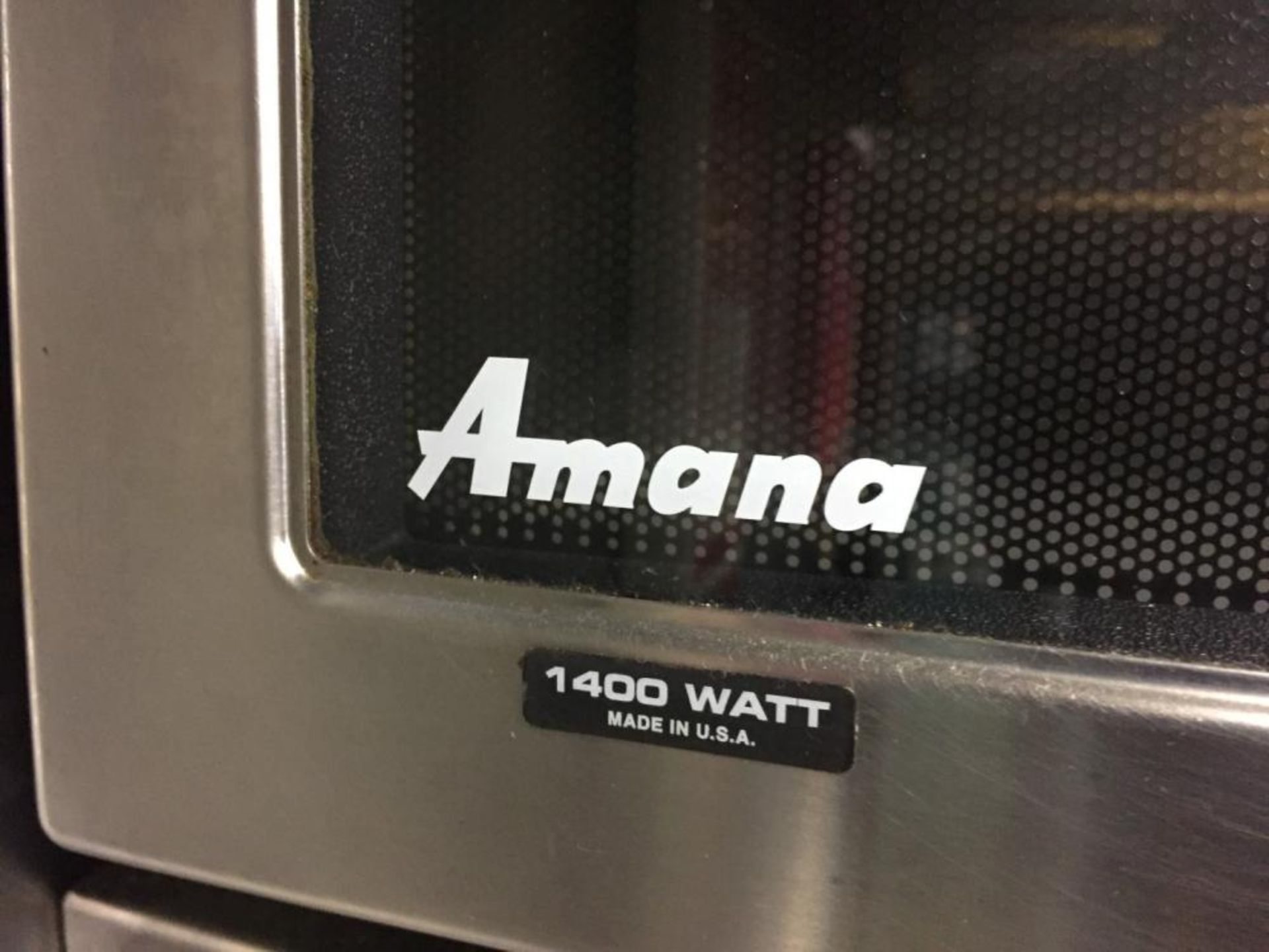 1 x AMANA Commercial 1400 Watt Microwave Oven - Stainless Steel - Dimensions: W42 x D50 x H34cm - Ma - Image 3 of 4