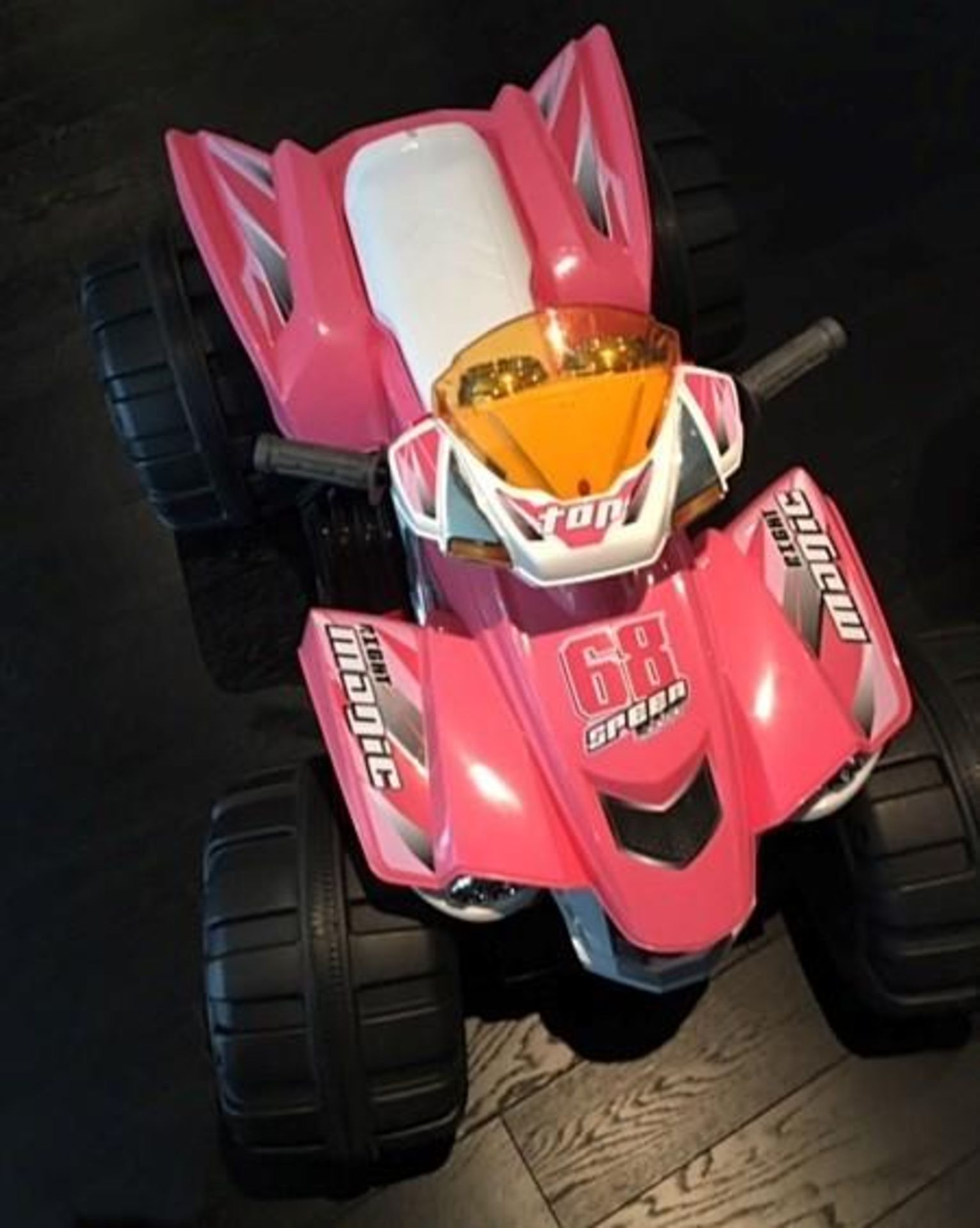 1 x 12v Big Wheel Ride-on Childrens Electric Quad Bike - Pre-owned In Good Condition - Colour: Pink - Image 3 of 5