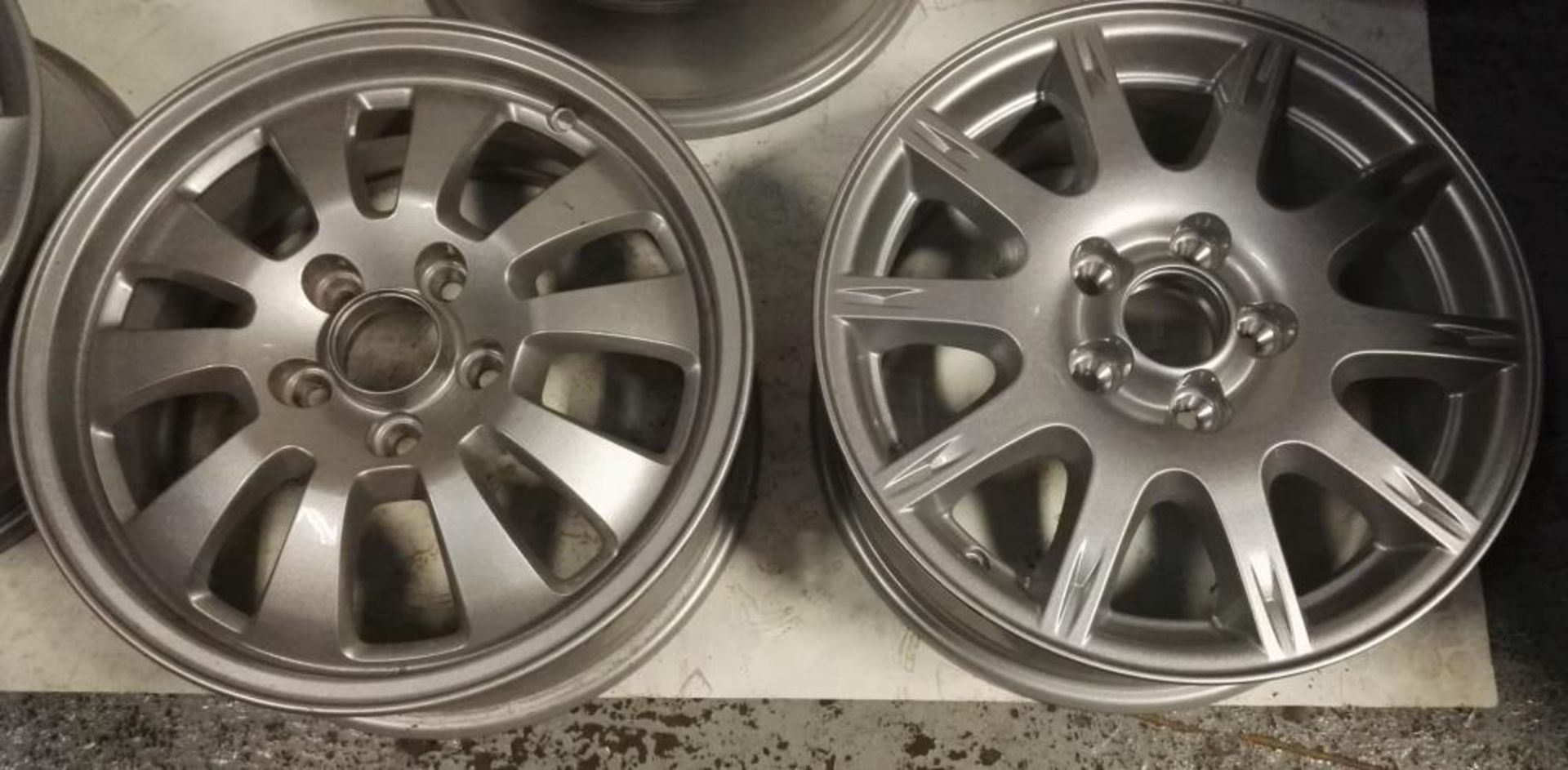 8 x Assorted Alloy Wheels - 15" to 17" - Saab, Opel, Vauxhall, Renault, BBS - CL084 - Location: Altr - Image 5 of 9