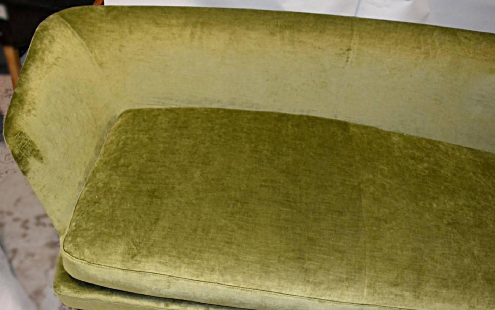 Flexform "Zeus" Sofa / Chais With 2 Scatter Cushions - Featuring A Shimmering Lime Chenille - Image 5 of 12