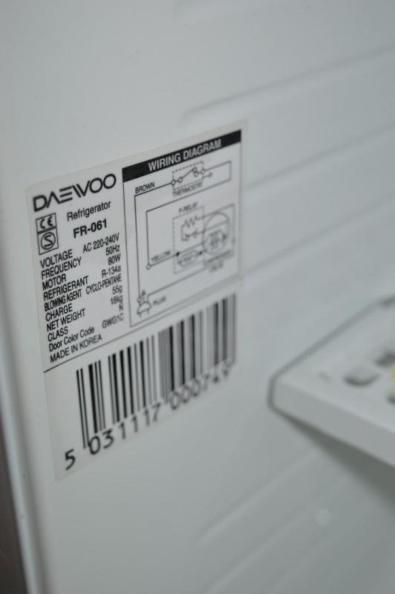 1 x Daewoo Compact Desktop Refridgerator - Model FR-061 - CL400 - Ref JP735 - Location: Altrincham W - Image 4 of 5