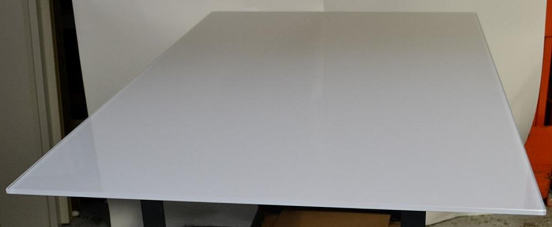 1 x LIGNE ROSET Plate Glass Table Top In Clay Grey - Dimensions: 150 x 95cm - &nbsp;Glass Thickness: