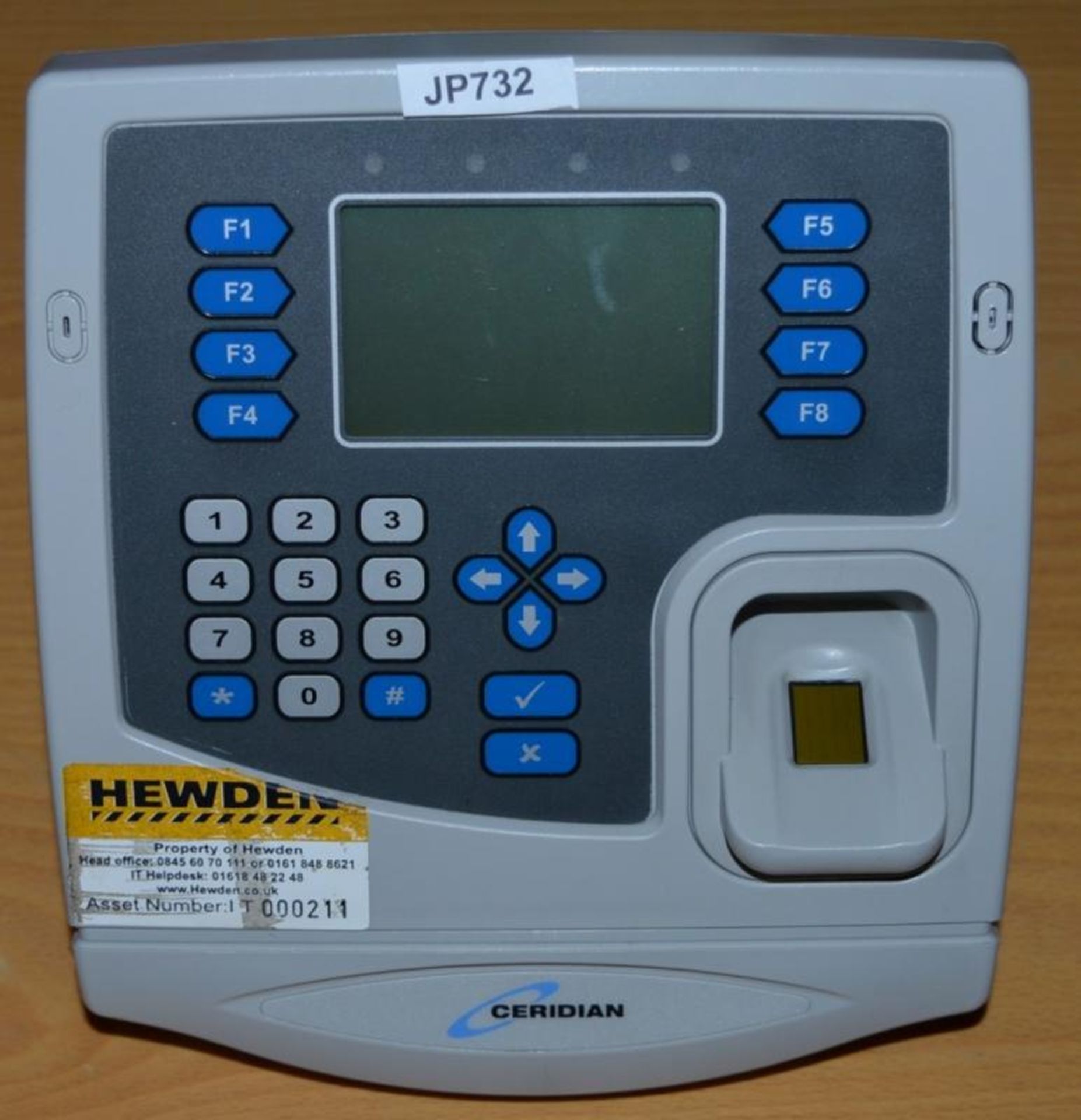 1 x Ceridian Fingerprint Recognition Time Keeping Machine - CL400 - Ref JP723 - Location: Altrincham