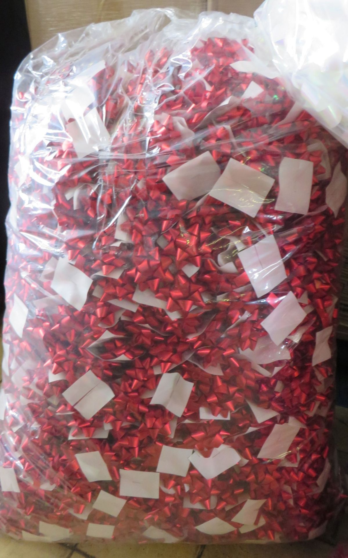 5 x Large Bags of New Self-Adhesive Present Bows - CL185 - Ref: DSY0252 - Location: Stoke-on-Trent S - Image 7 of 8