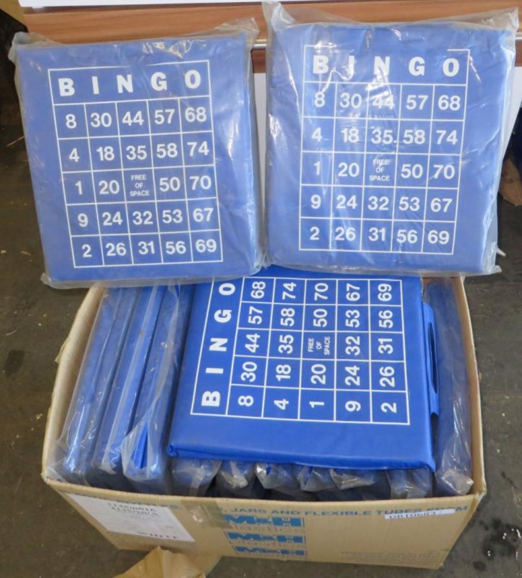 13 x Large Bingo Mats - CL185 - Ref: DRT0683 - Location: Stoke ST3