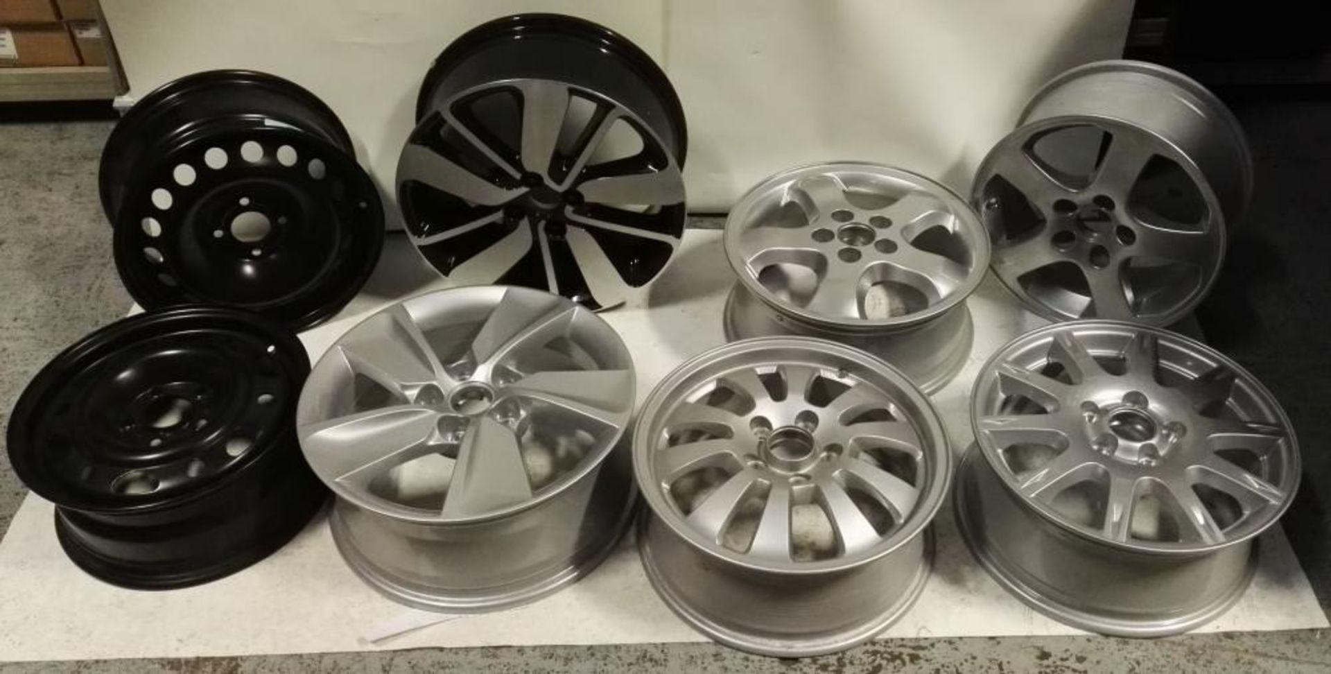 8 x Assorted Alloy Wheels - 15" to 17" - Saab, Opel, Vauxhall, Renault, BBS - CL084 - Location: Altr