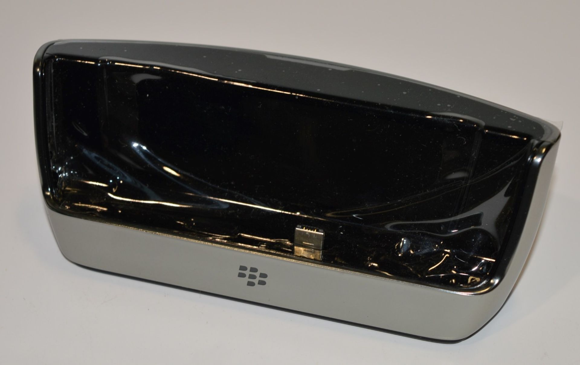 54 x Blackberry Mobile Phone Docking Stations - New Stock - CL214 - Ref In2194 - Location: - Image 2 of 5