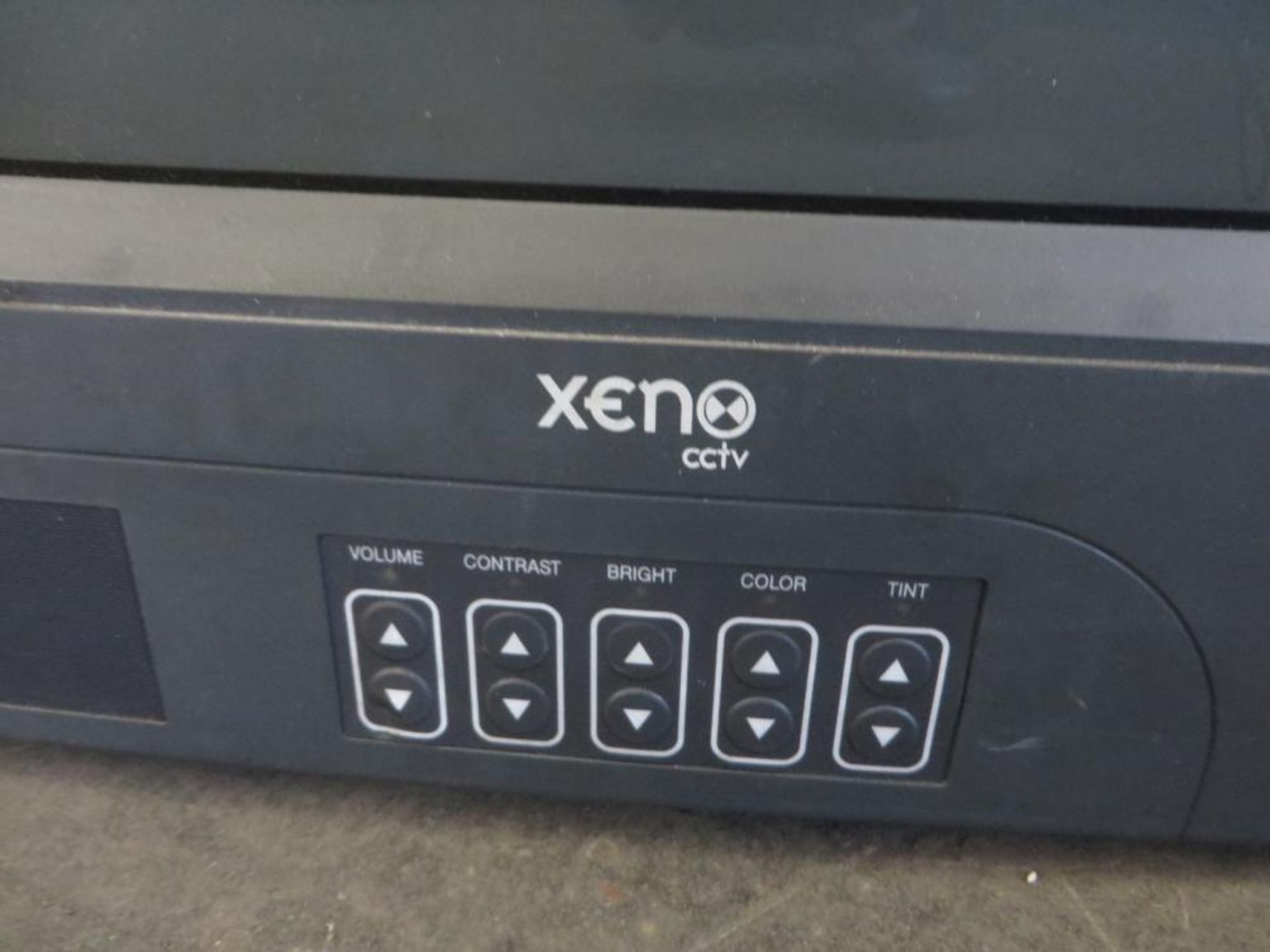 1 x Xeno XMON17C 17" Colour CCTV Monitor - CL185 - Ref: DRT0711 - Location: Stoke ST3 - Image 6 of 6