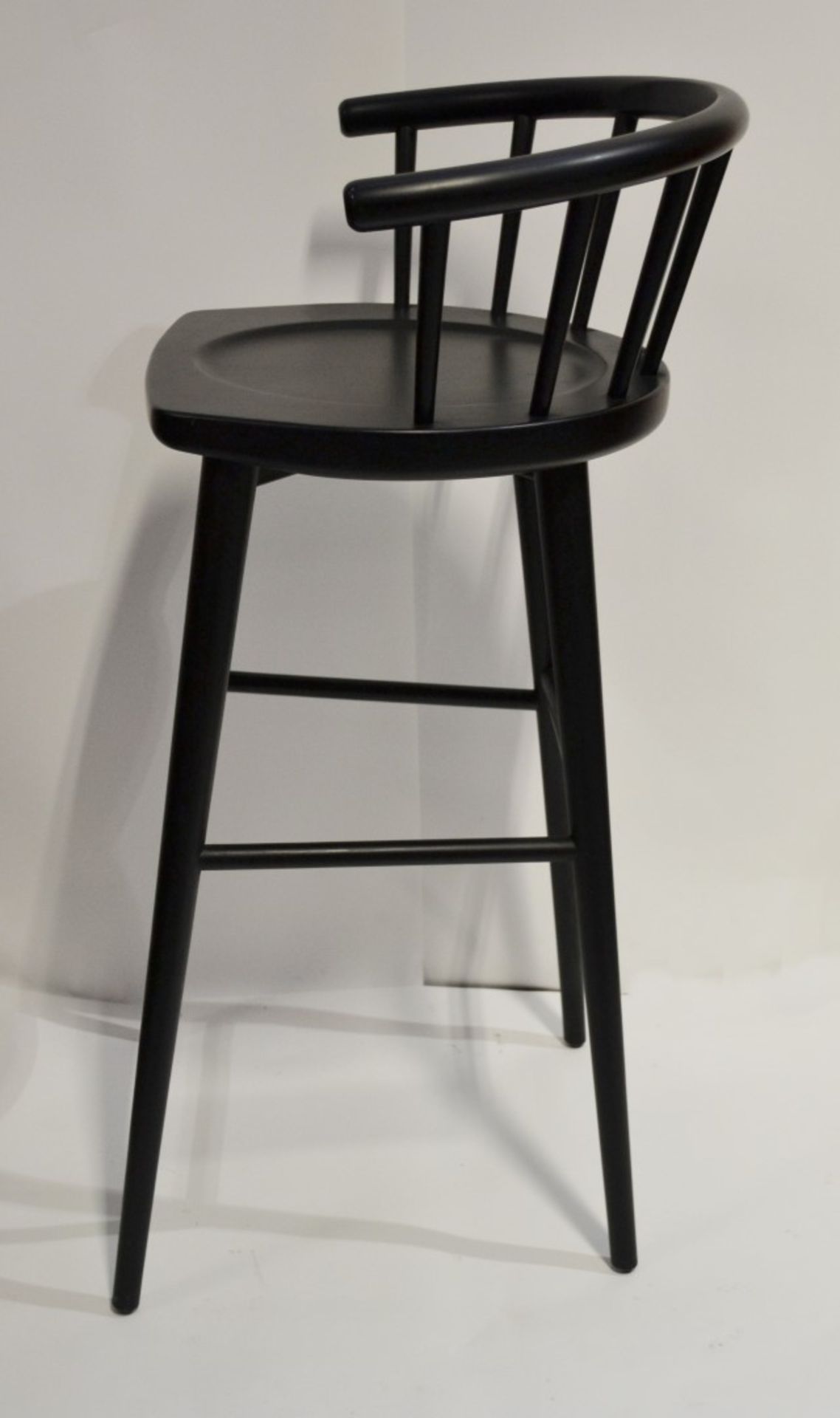 4 x Curved Spindleback Wooden Bar Stools With Shaped Seats, Chrome Footrests and Dark Finish - - Image 6 of 6
