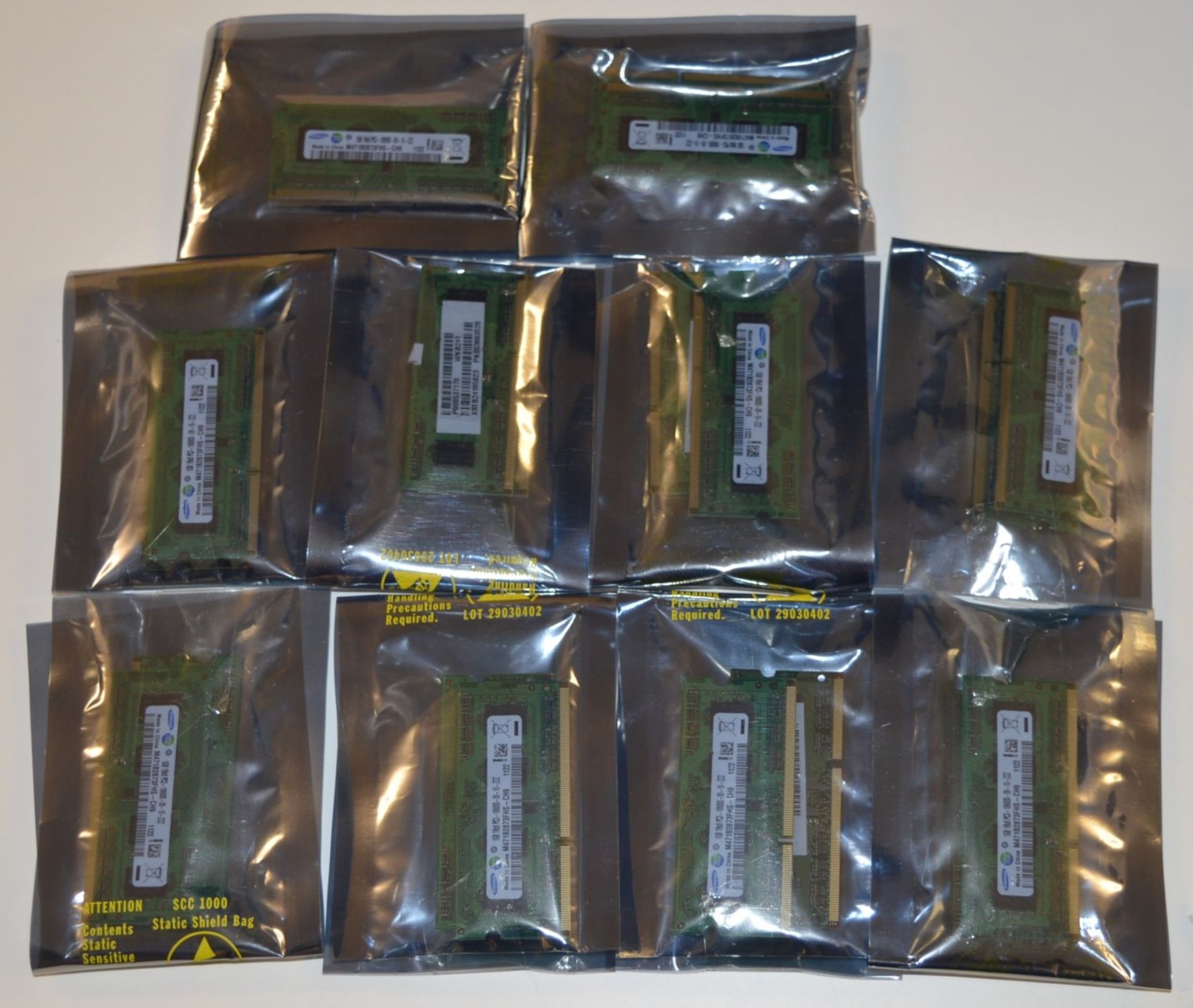40 x Samsung 1gb DDR3 1333mhz Laptop Ram Modules - In Anti Static Bags - Removed From Working