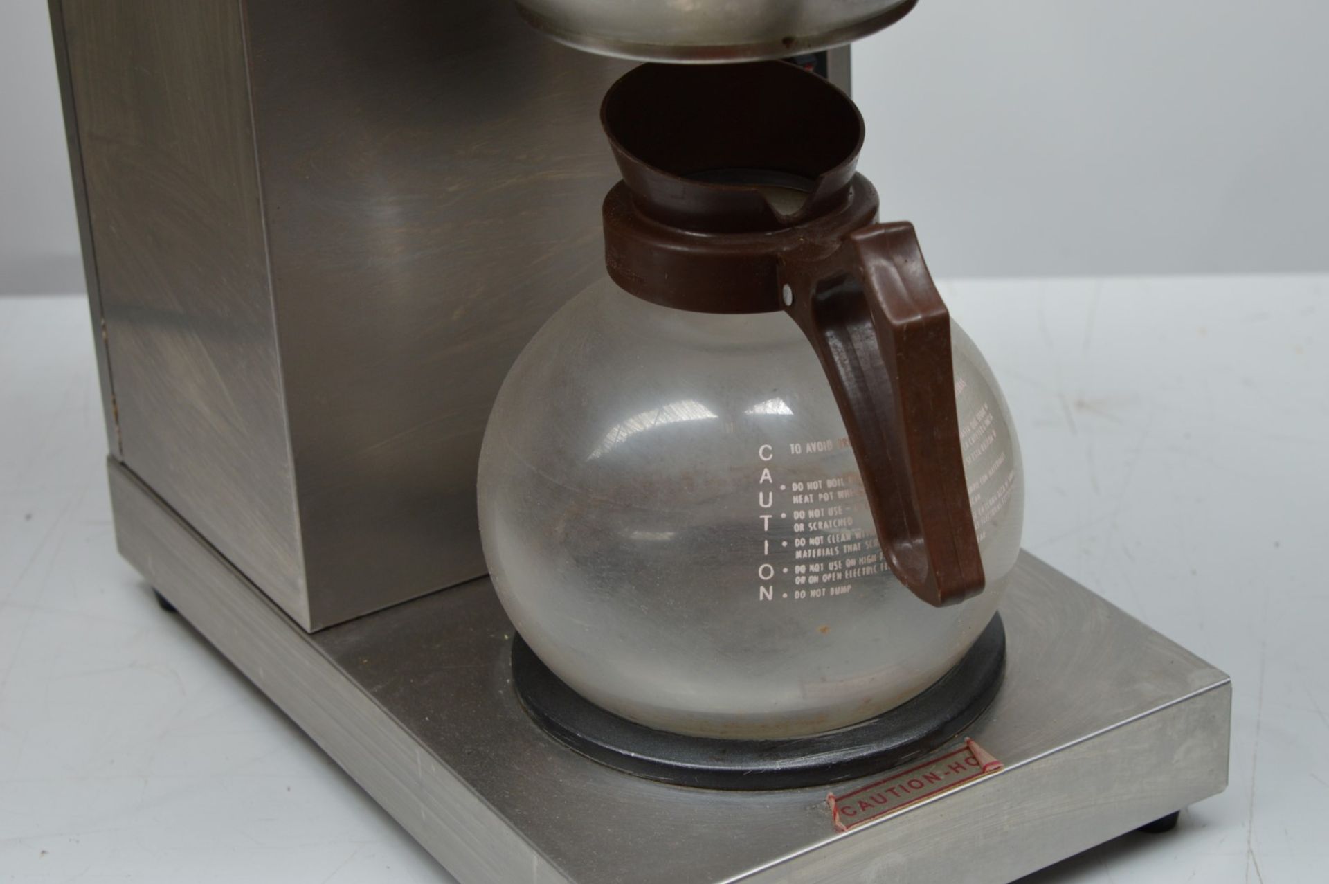 1 x Buffalo Coffee Machine - Includes 1.8 Litre Glass Jug - Model L378 - CL188 - Ref JP011 - - Image 3 of 5