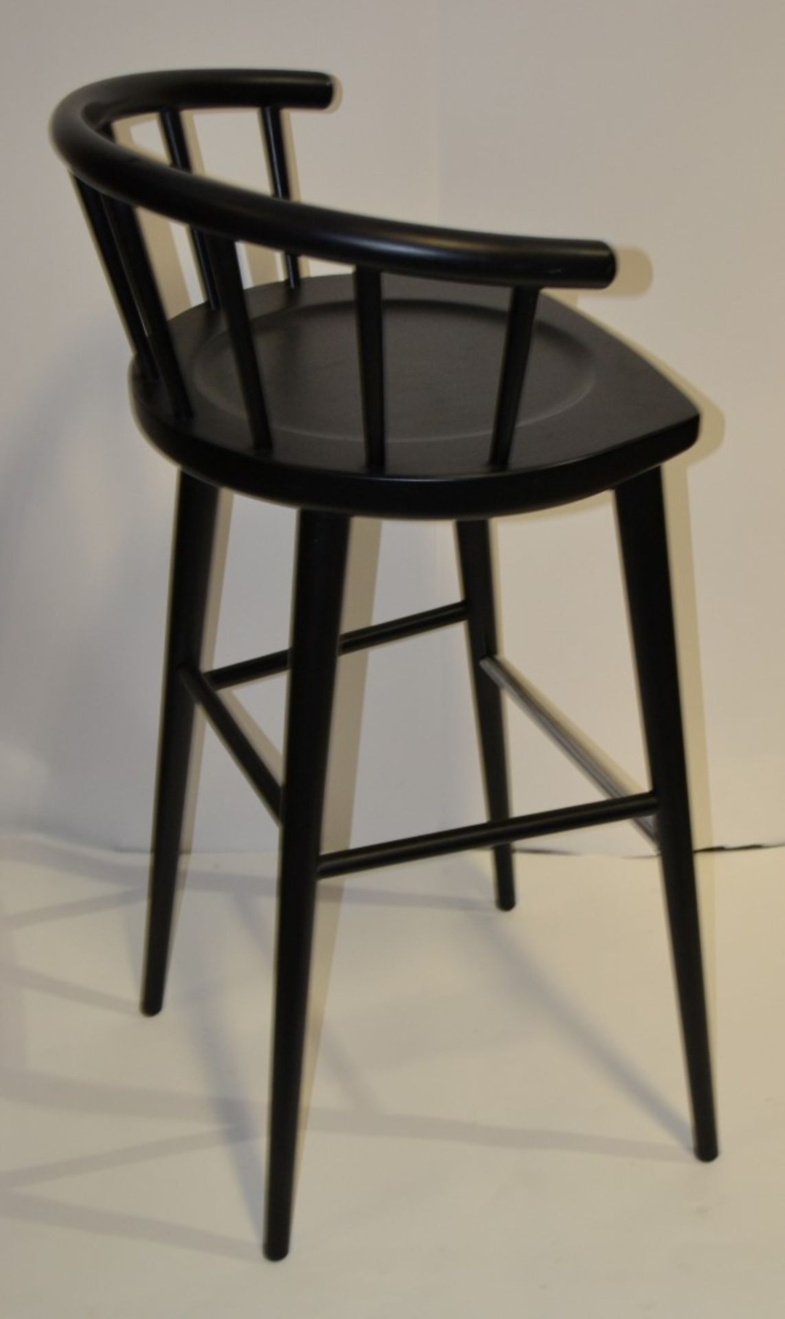 4 x Curved Spindleback Wooden Bar Stools With Shaped Seats, Chrome Footrests and Dark Finish - - Image 4 of 6
