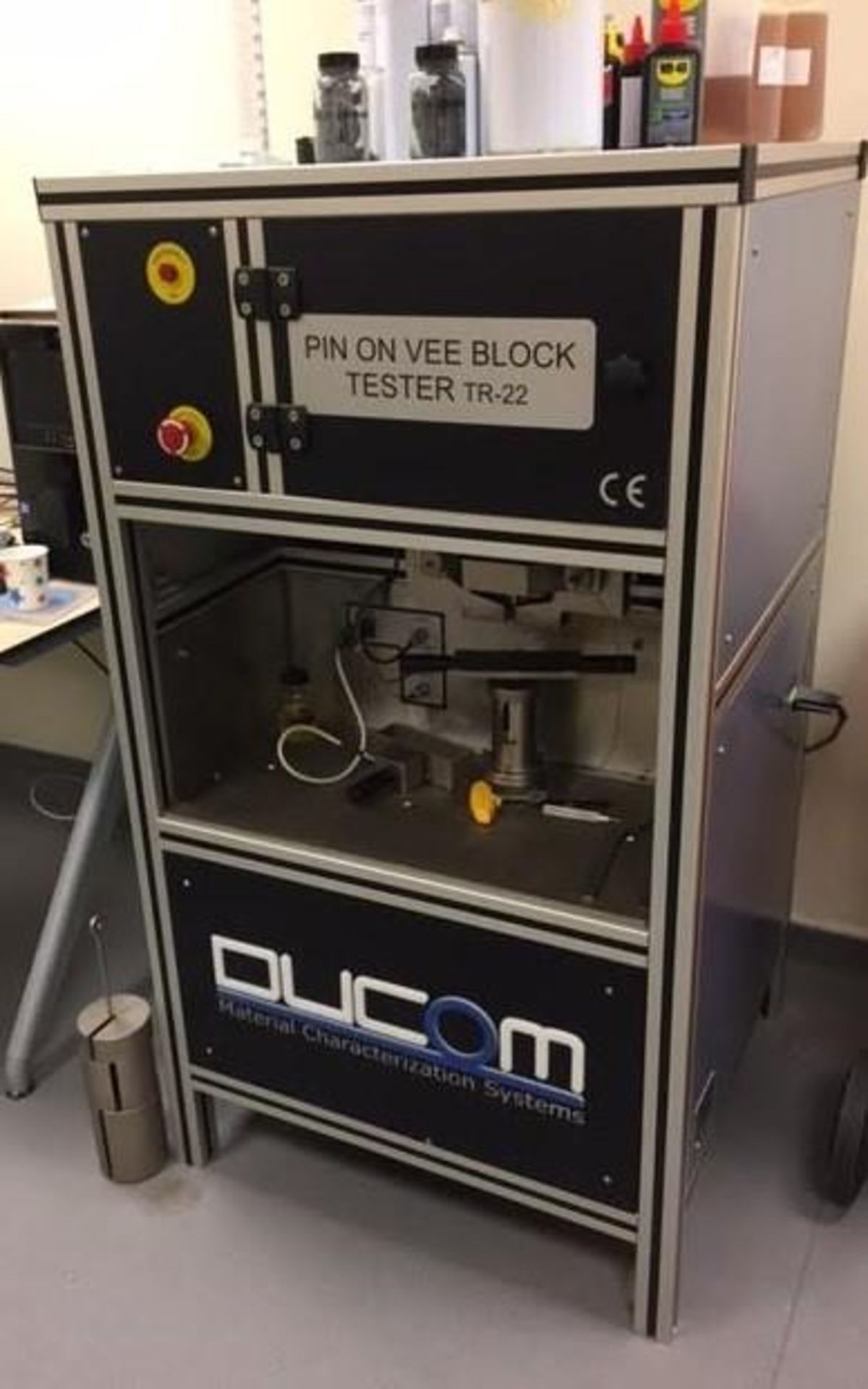 1 x Ducom TR22 Pin and Vee Block Tester - Used to Evaluate Wear Preventive and Load Carrying - Image 6 of 9
