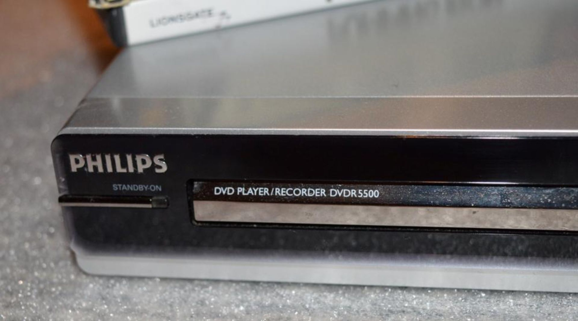 1 x Philips DVDR 5500 DVD Player and Recorder Plus Approx 60 DVD Films and Box Sets - Great - Image 6 of 10