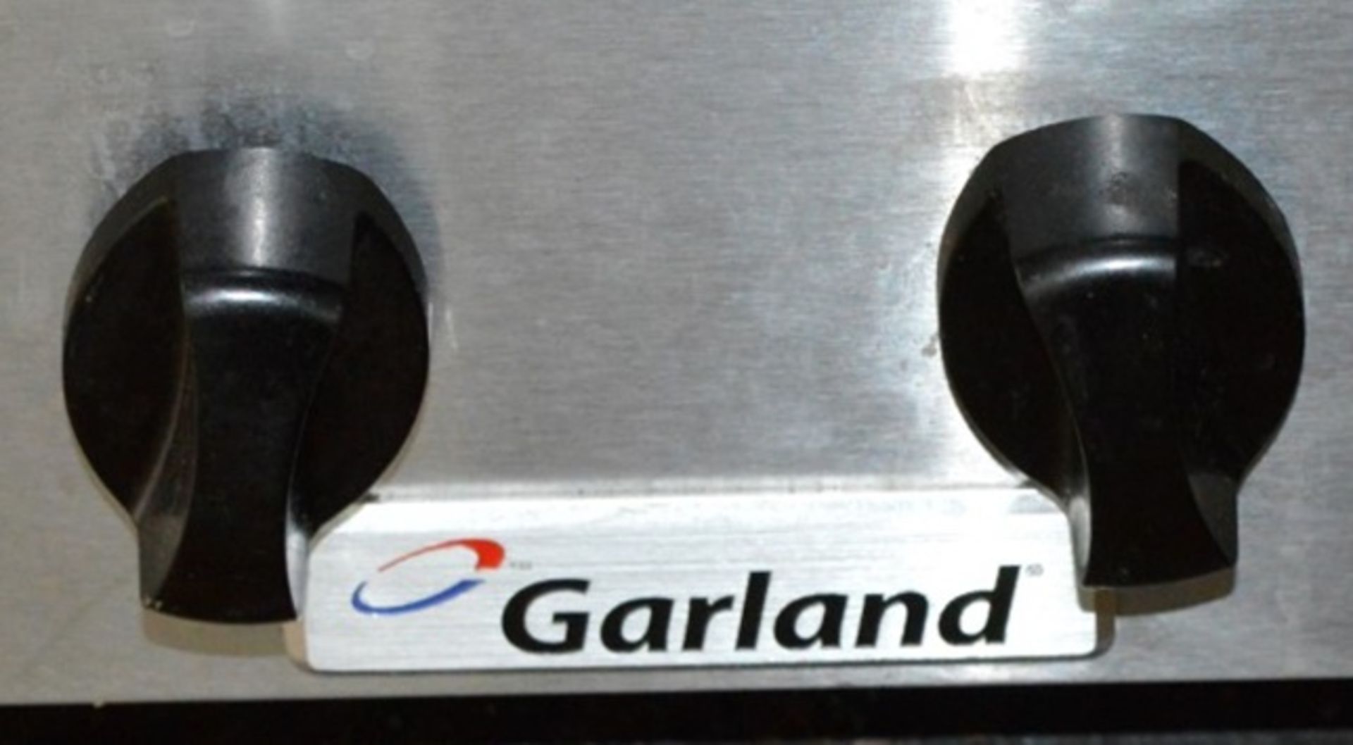 1 x Garland Griddle With Stand - H91 x W85 x D75cms - Stainless Steel - CL245 - Dual Fuel Gas and - Image 4 of 5