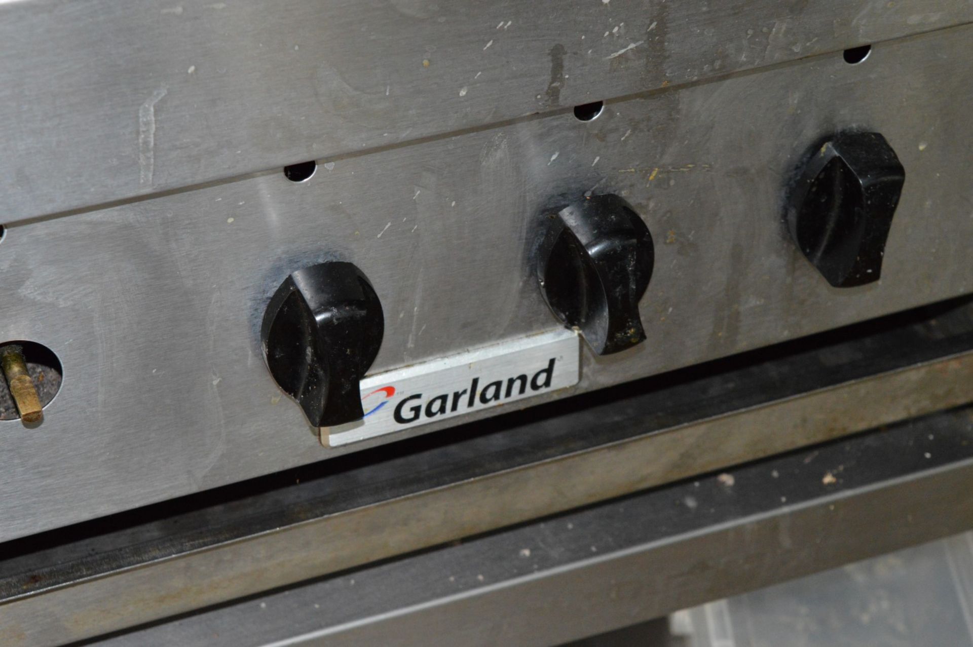 1 x Garland Stainless Steel Griddle With Stand - H91 x W85 x D75cms - CL245 - Dual Fuel Gas and - Image 8 of 8