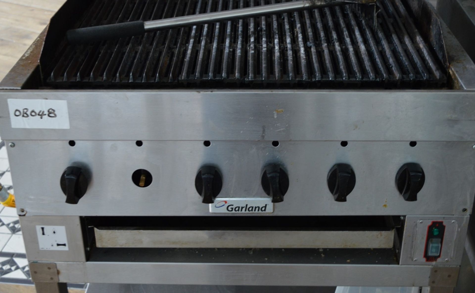 1 x Garland Stainless Steel Griddle With Stand - H91 x W85 x D75cms - CL245 - Dual Fuel Gas and - Image 7 of 8