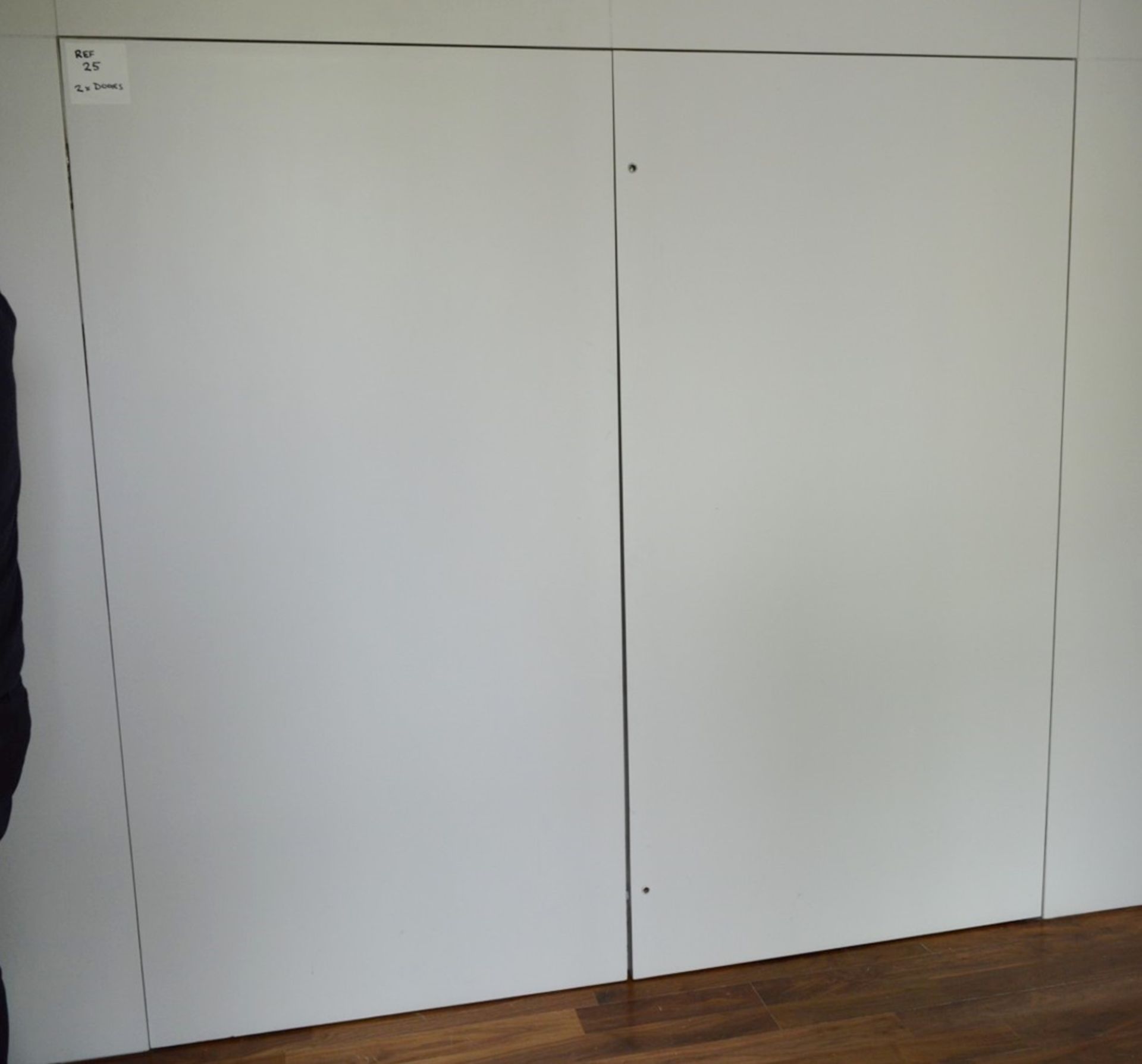 2 x Internal Cupboard Doors - Each Door Measures H102 x W196.5 x D6cm - Ref 25 - CL230 - Location: - Image 8 of 10