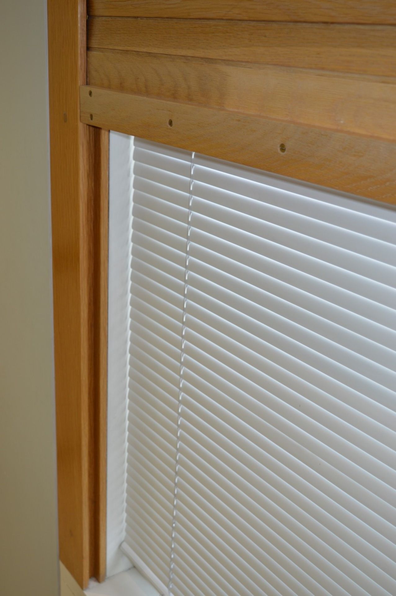 1 x Roller Shutter Window Shade With Electric Motor - Ref 58 - Solid Wooden Slat Design - CL230 - - Image 5 of 10