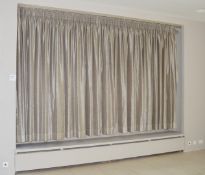 1 x Curtain With Runner - Ref 86 - H235 x L380 cms - CL230 - Location: London NW8 - NO VAT ON THE