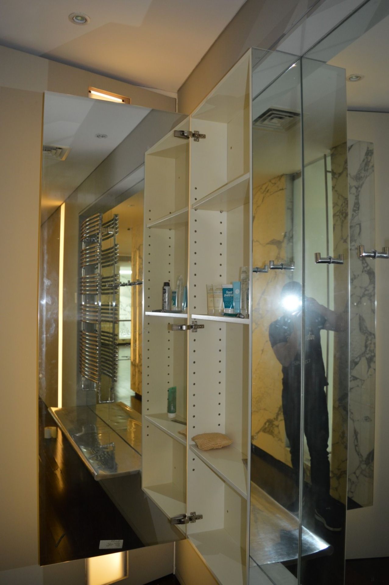 1 x Dressing Room Changing Bench Including Mirror, Storage Cabinet and Towel Warmer - Stainless - Image 10 of 11