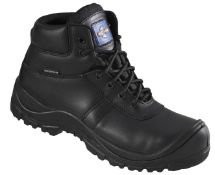 1 x Pair Of Pro Man "4 Seasons" S3 Waterproof Black Leather Safety Boots SRC WP - Size: 7 -