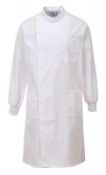 47 x Portwest Howie Style Lab Coat - Texpel Finish - White 245G Size XL - CL185 - Ref: PW/C865/WHT/