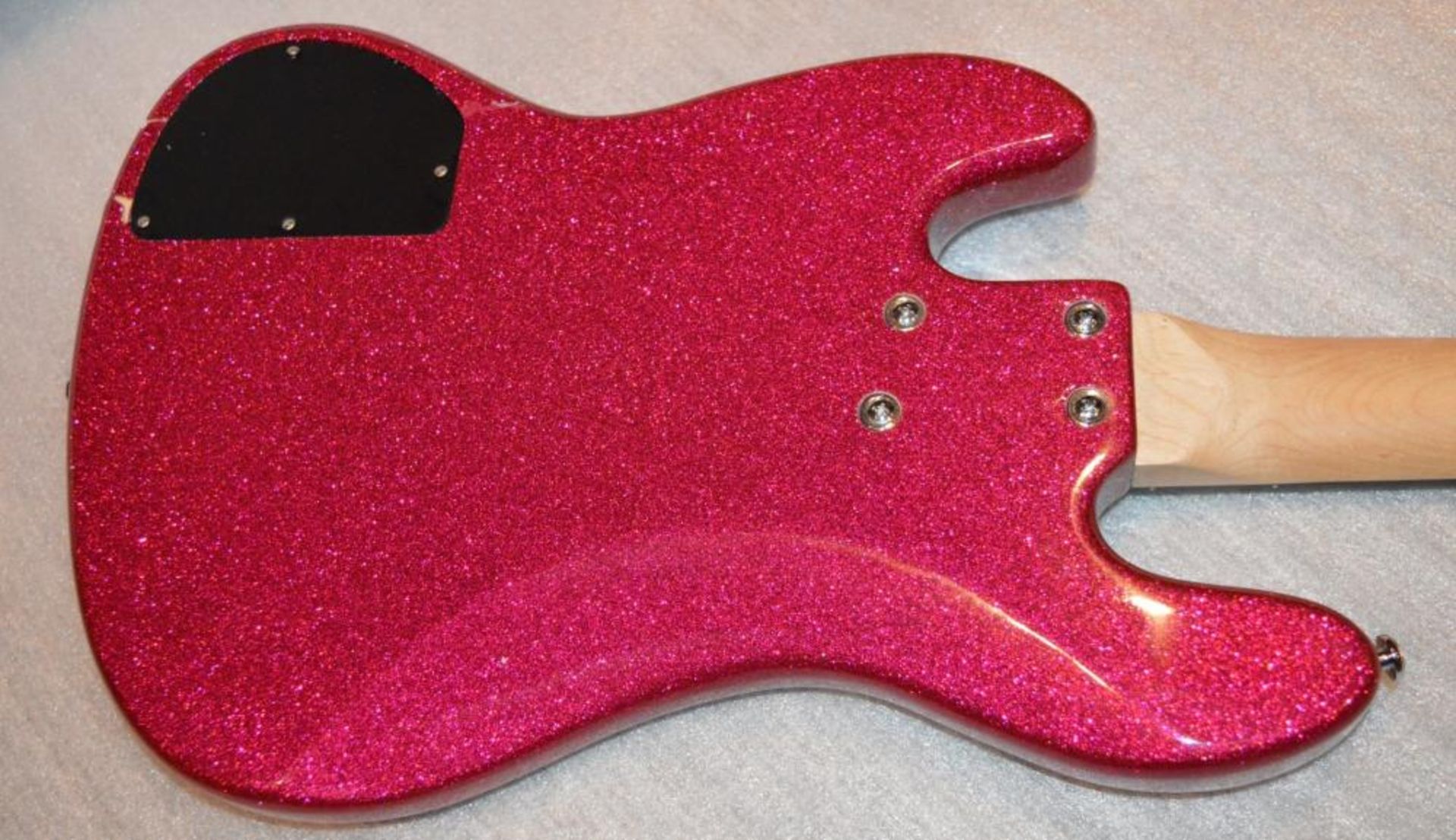 1 x Daisy Rebel Rockit Supernova Bass Guitar - Atomic Pink - 34" Scale - 22 Frets - Duncan - Image 9 of 13