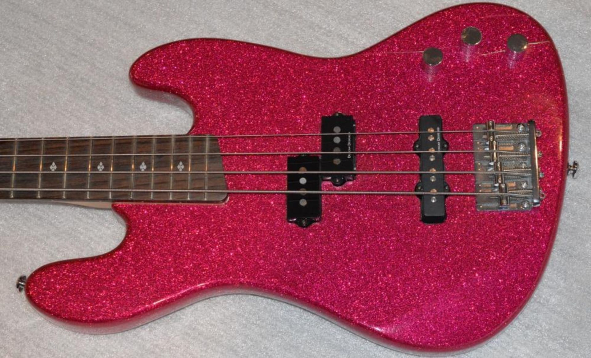 1 x Daisy Rebel Rockit Supernova Bass Guitar - Atomic Pink - 34" Scale - 22 Frets - Duncan - Image 3 of 13