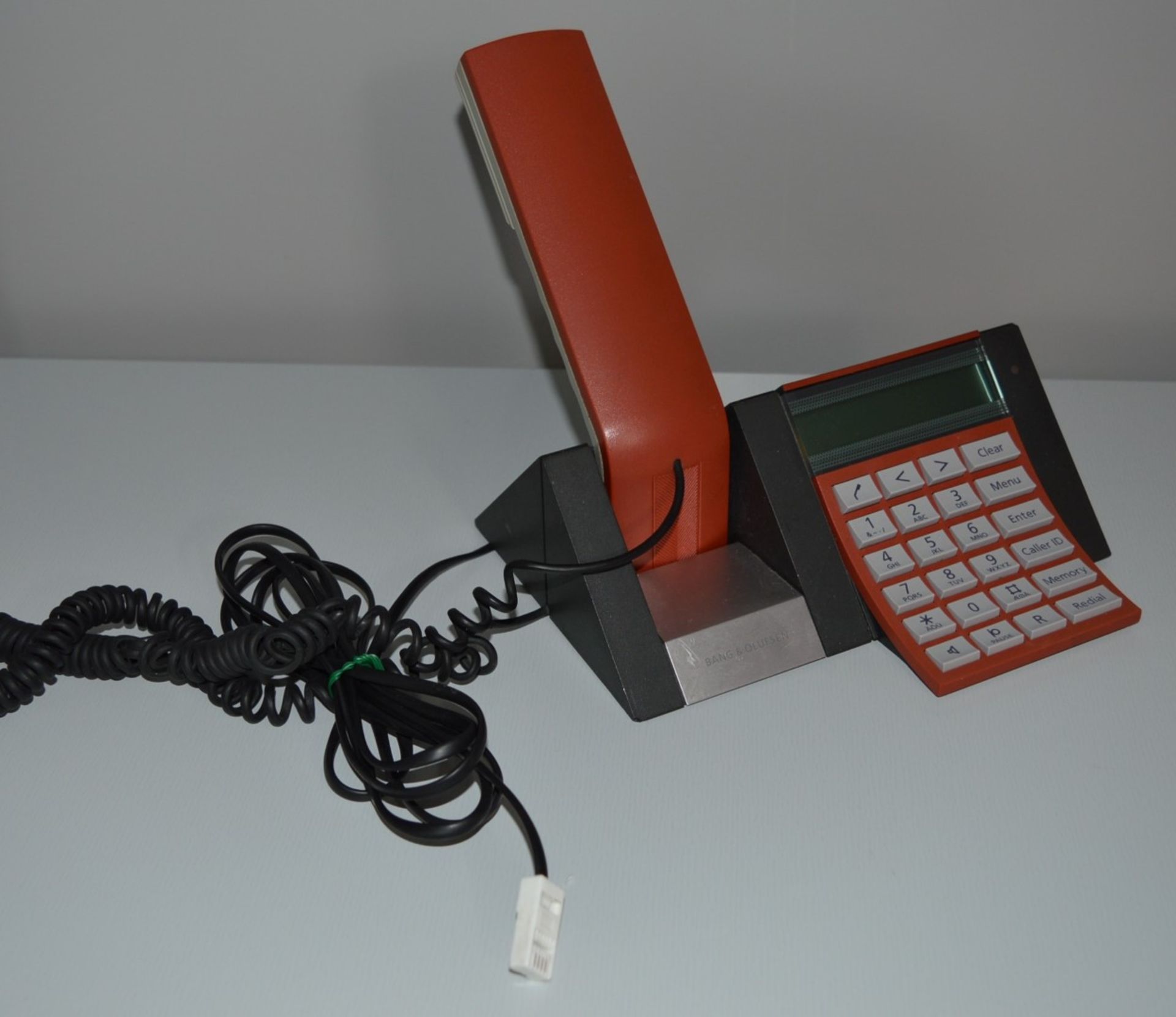 1 x Bang & Olufsen BeoCom 2500 Telephone - Made in Denmark - Red - CL214 - Ref JP045 - Location: - Image 3 of 6