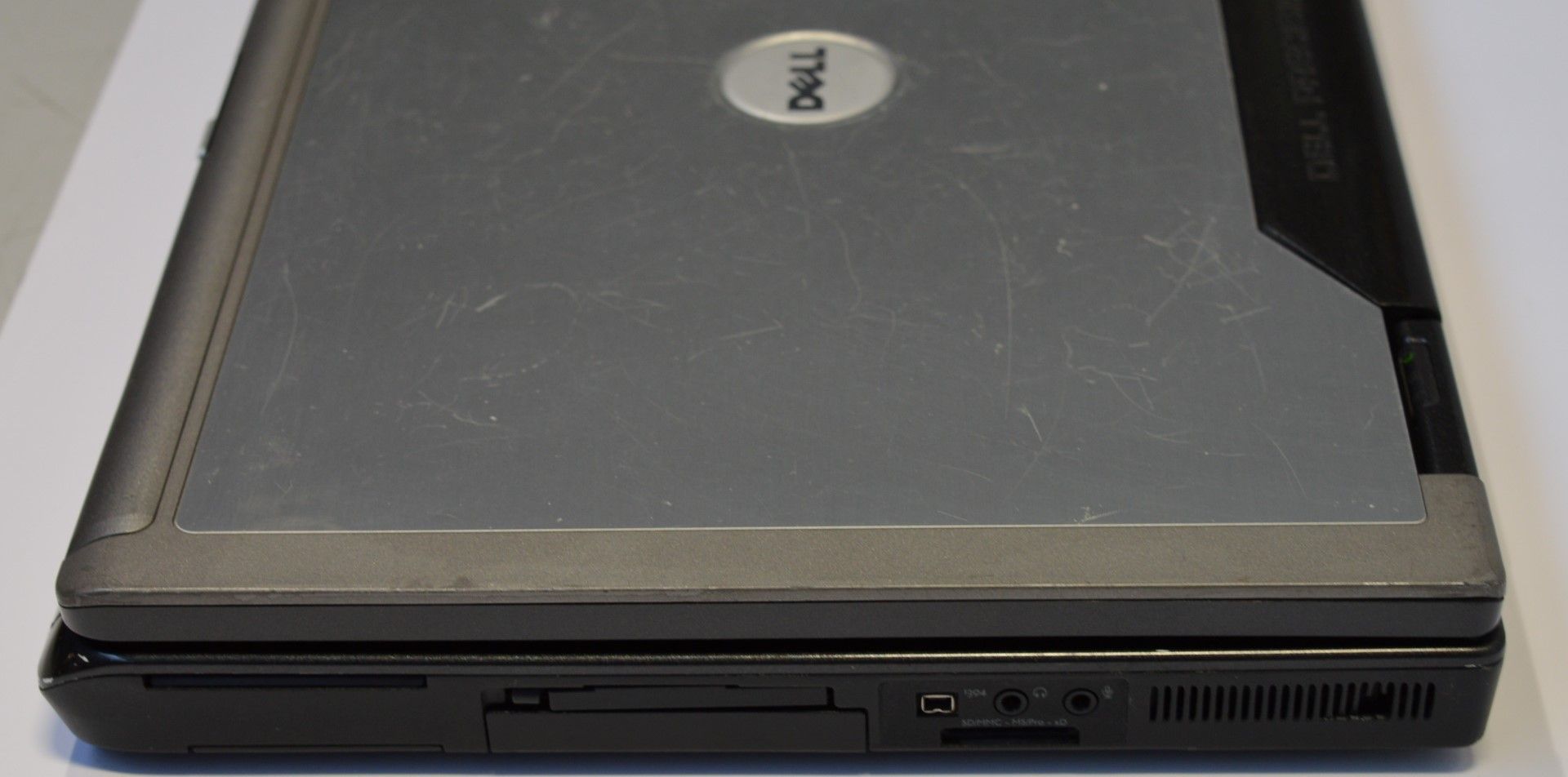 1 x Dell M90 17 Inch Laptop Computer - Features an Intel Core 2 Duo 2.16ghz Processor, 160gb Hard - Image 2 of 12