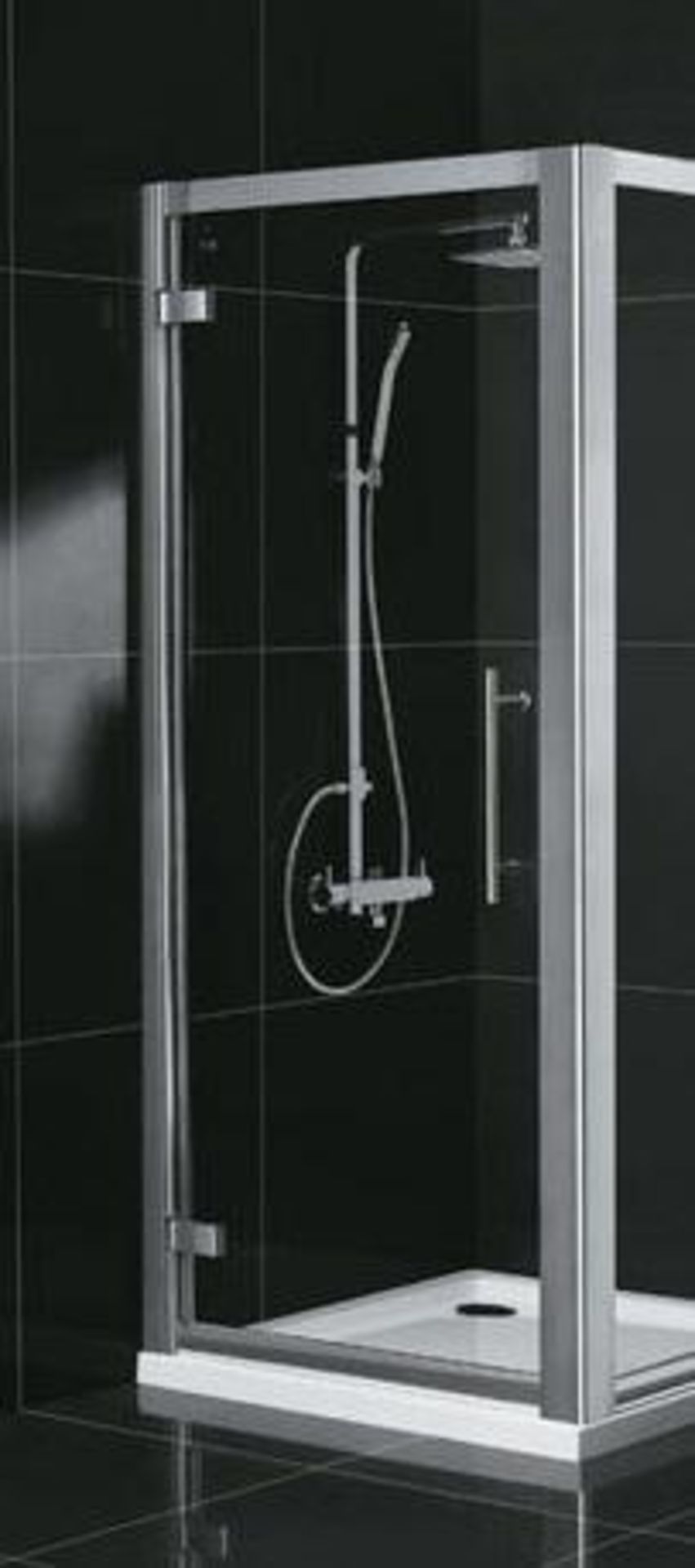 1 x Vogue Bathrooms Aqua Latus 700mm Hinged Shower Door - 1900mm Height - 8mm Clear Glass - Chrome T
