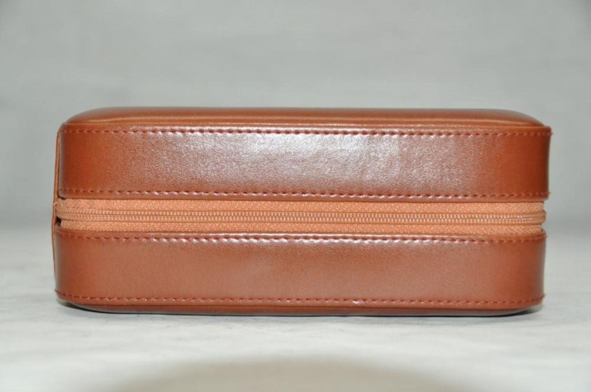1 x "AB Collezioni" Italian Luxury Leather Zip-Up Watch Case (26985) - Ref LT162 - Features 4 - Image 3 of 6
