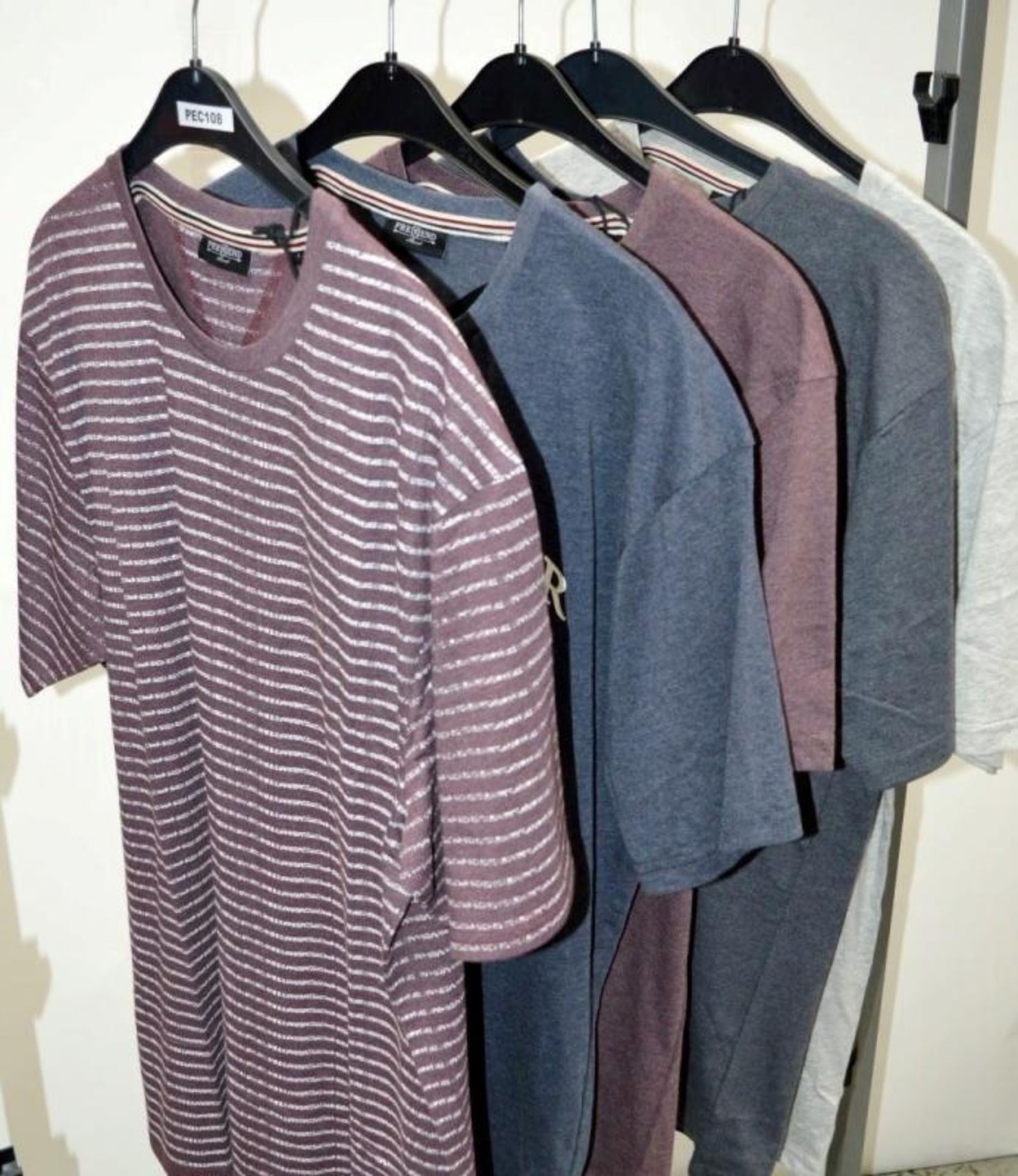 5 x Assorted PRE END / GNIOUS Branded Mens T-Shirts - New Stock With Tags - Recent Retail