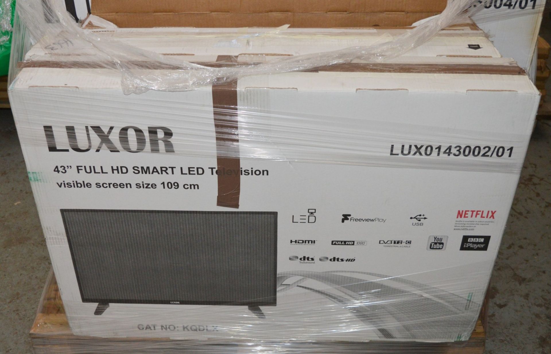 3 x Luxor 43 inch Full HD LED Smart Televisions With Freeview - Spares or Repairs - CL010 - - Image 2 of 2