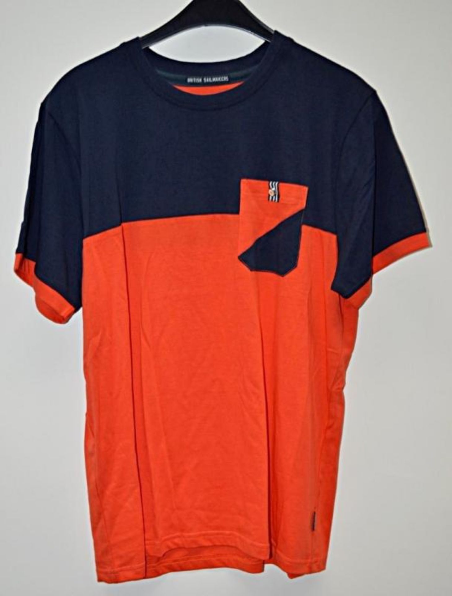 5 x Assorted Branded Mens T-Shirts - New Stock With Tags - Brands Include SAILMAKERS / GNIOUS Recent - Image 3 of 8