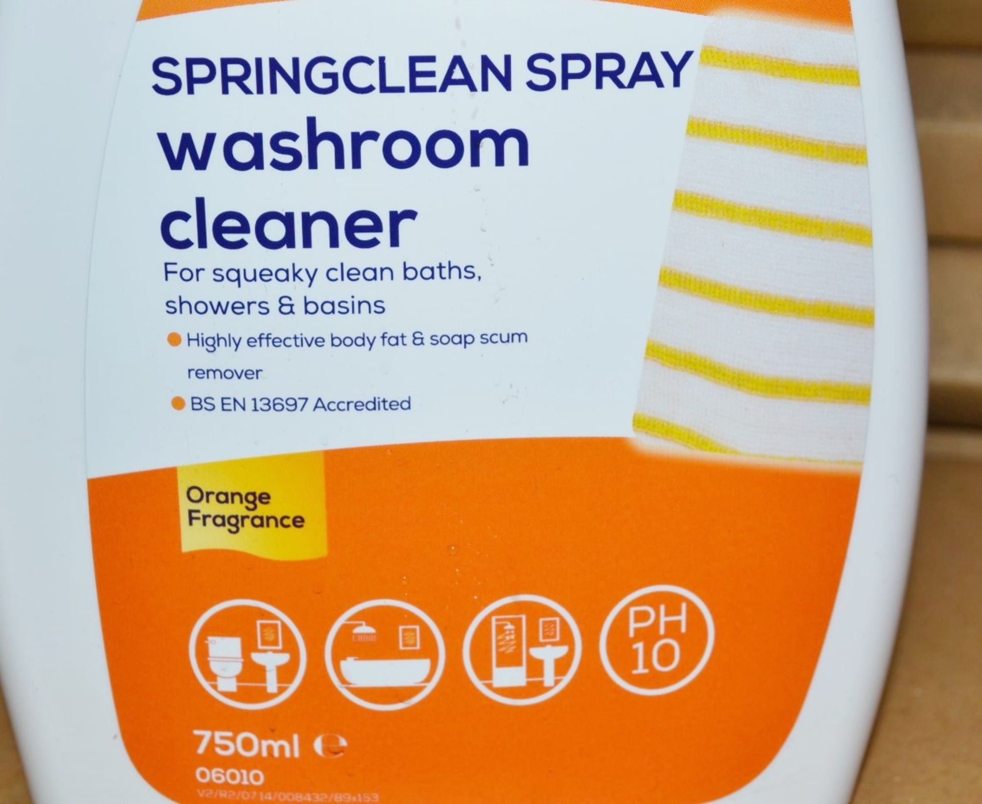 6 x 750ml Bottles Of Premiere "Springclean Spray" Commercial Washroom Cleaner - Orange Fragrance - - Bild 6 aus 7