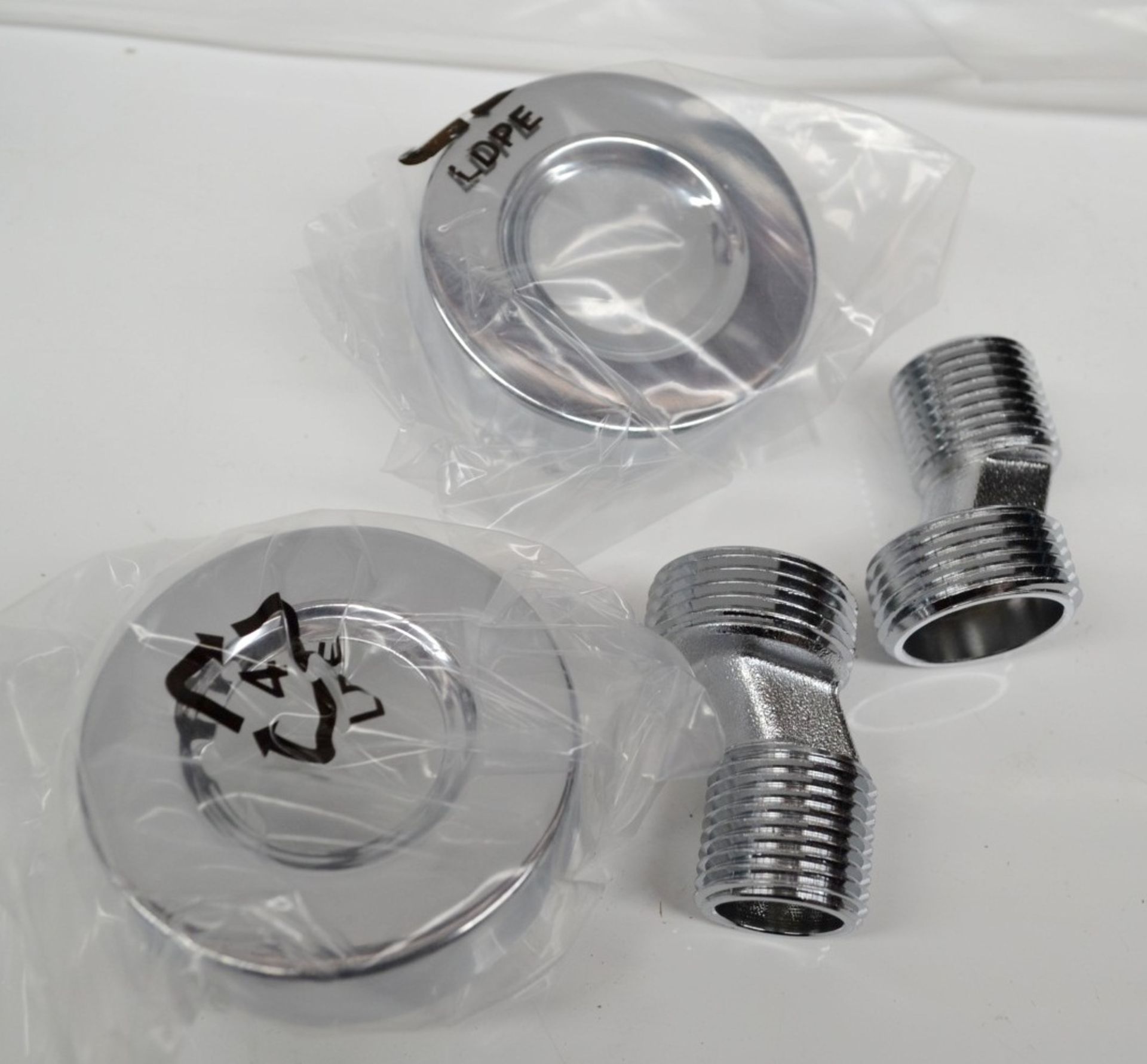 1 x OVAL Round Shower Riser System With Taps - Ref: MBI020 - CL190 - Unused Boxed Stock - - Image 5 of 11