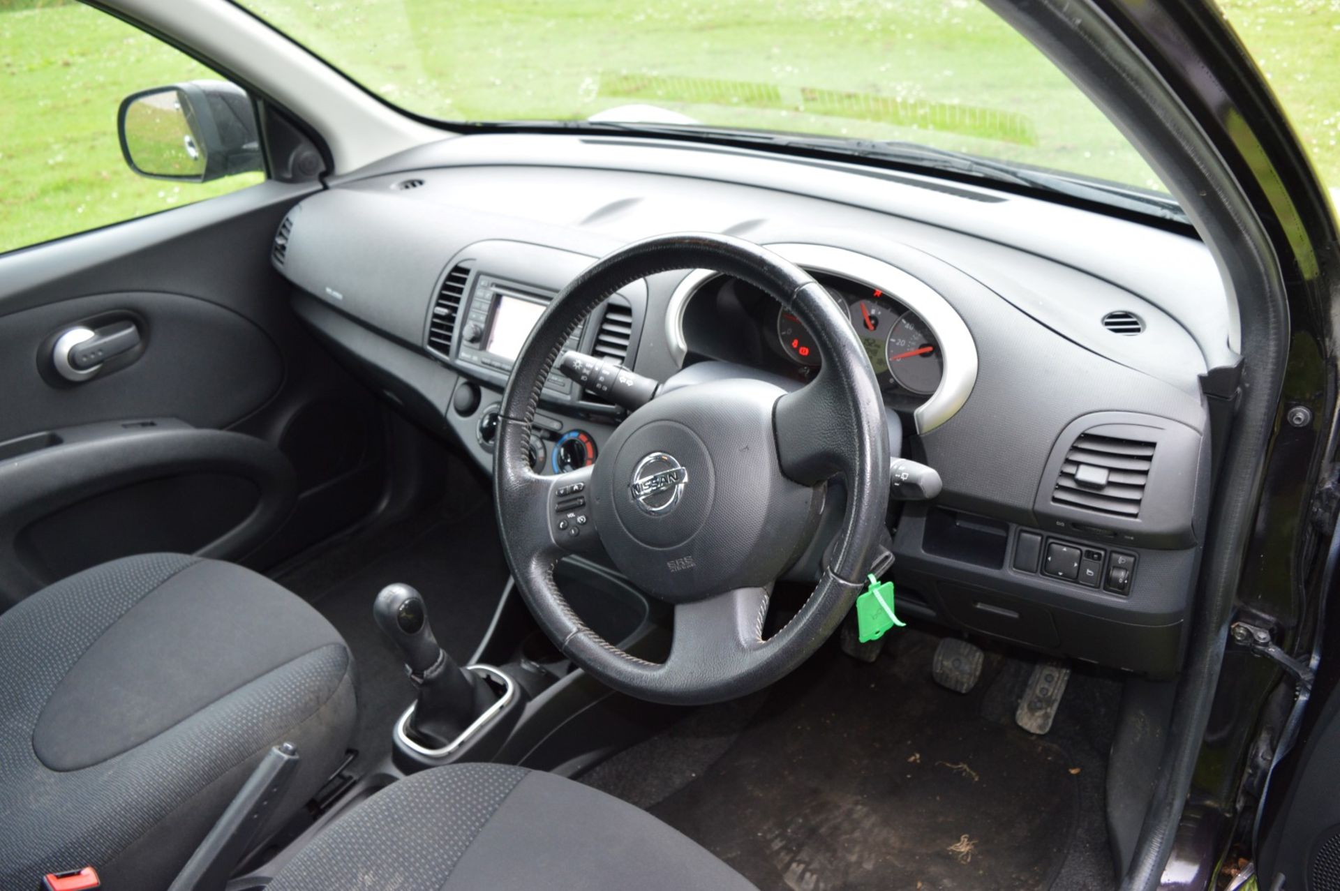 1 x Nissan Micra N-Tec DCI 5 Door Hatchback - 2010 - 106,000 Miles - MOT September 2017 - Sat Nav - Image 23 of 41