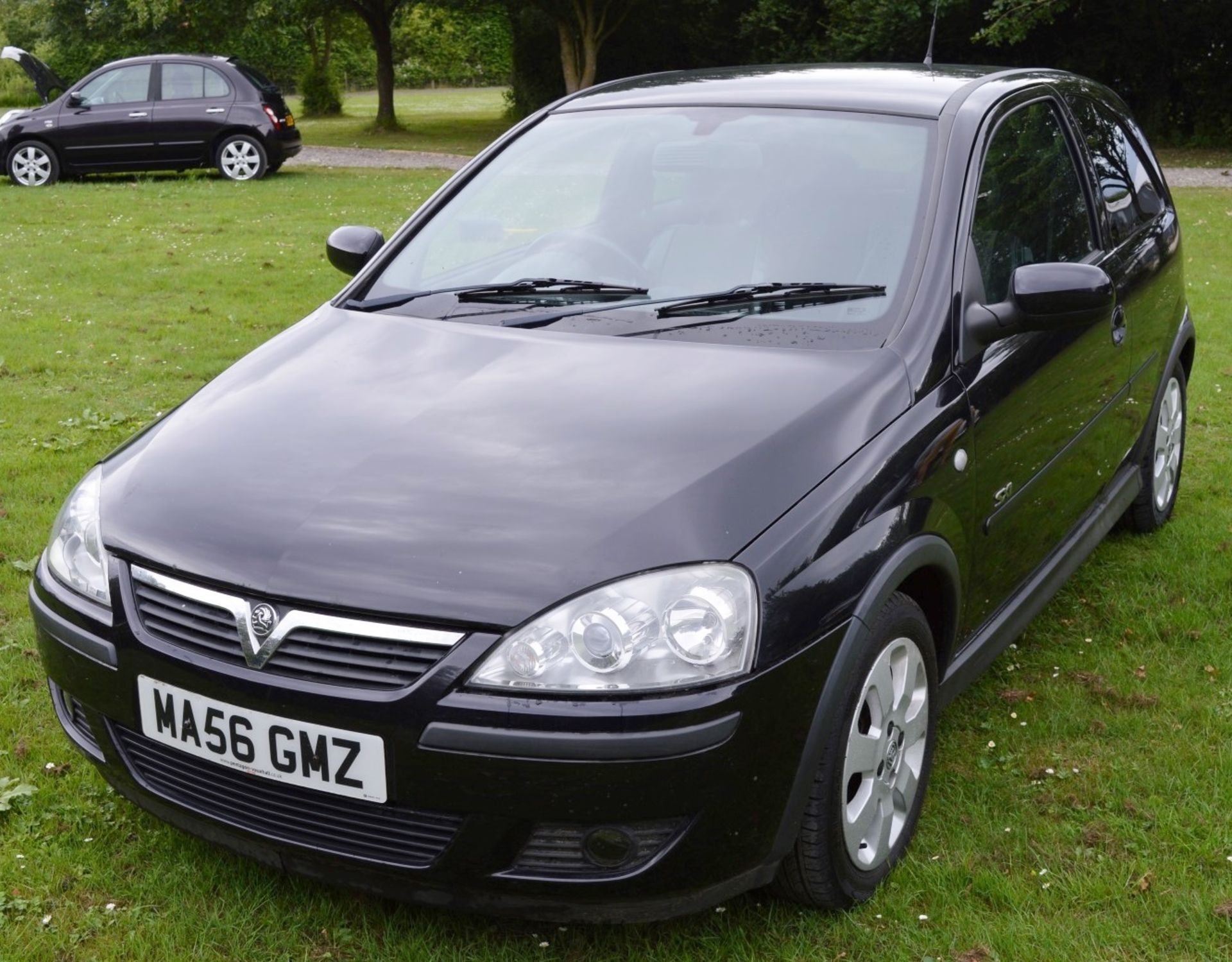 1 x Vauxhall Corsa SXI+ 3 Door Hatchback 1.2 - 2006 56 Plate - 78,000 Miles - MOT June 2018 - Image 9 of 36