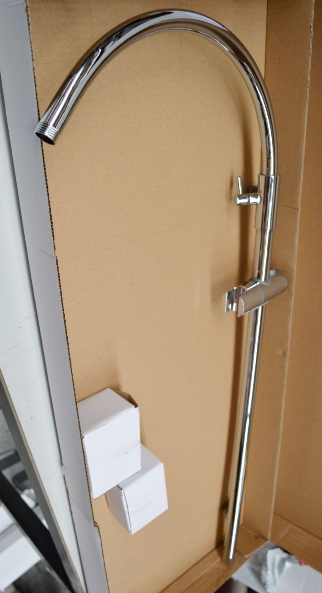 1 x Bathroom Riser Rail (Model S205-1) - Chrome Finish - Ref: MBI011 - CL190 - Unused Boxed