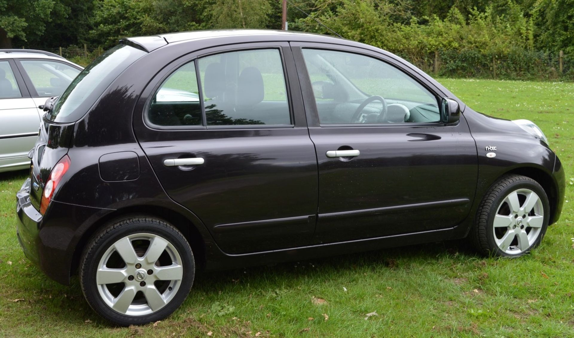 1 x Nissan Micra N-Tec DCI 5 Door Hatchback - 2010 - 106,000 Miles - MOT September 2017 - Sat Nav - Image 2 of 41